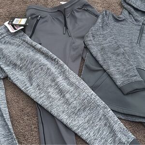 Under Armour Boys Lot Size S